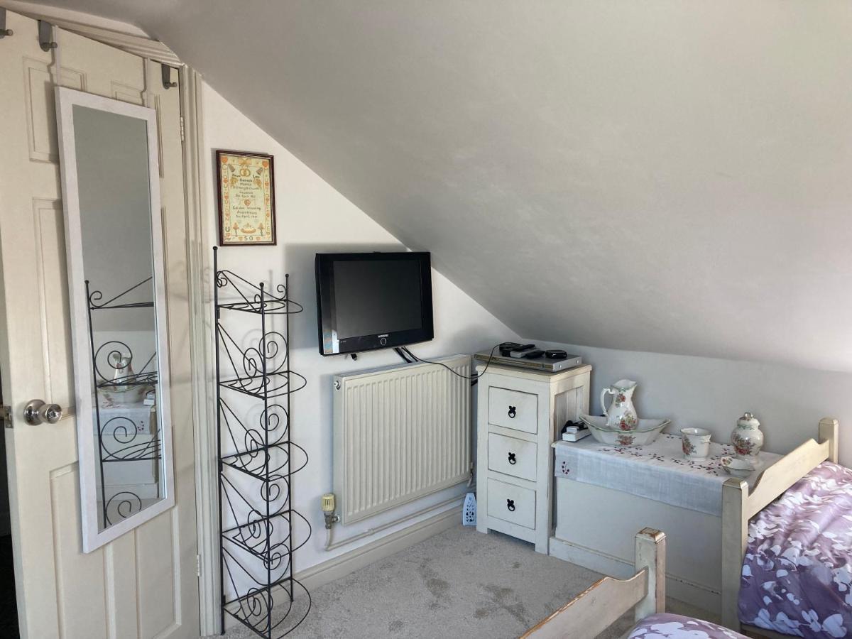 פברשהאם Cosy Twin Room With Private Bathroom מראה חיצוני תמונה